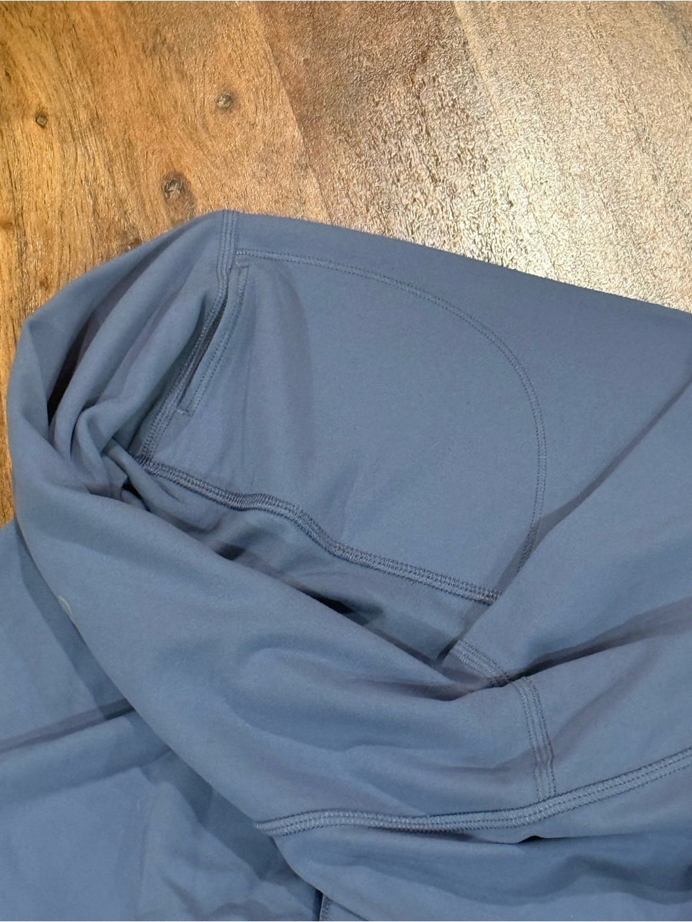 Lululemon Align High Rise Shorts 6” Inseam in Washed Denim Size 8 - Picture 4 of 10